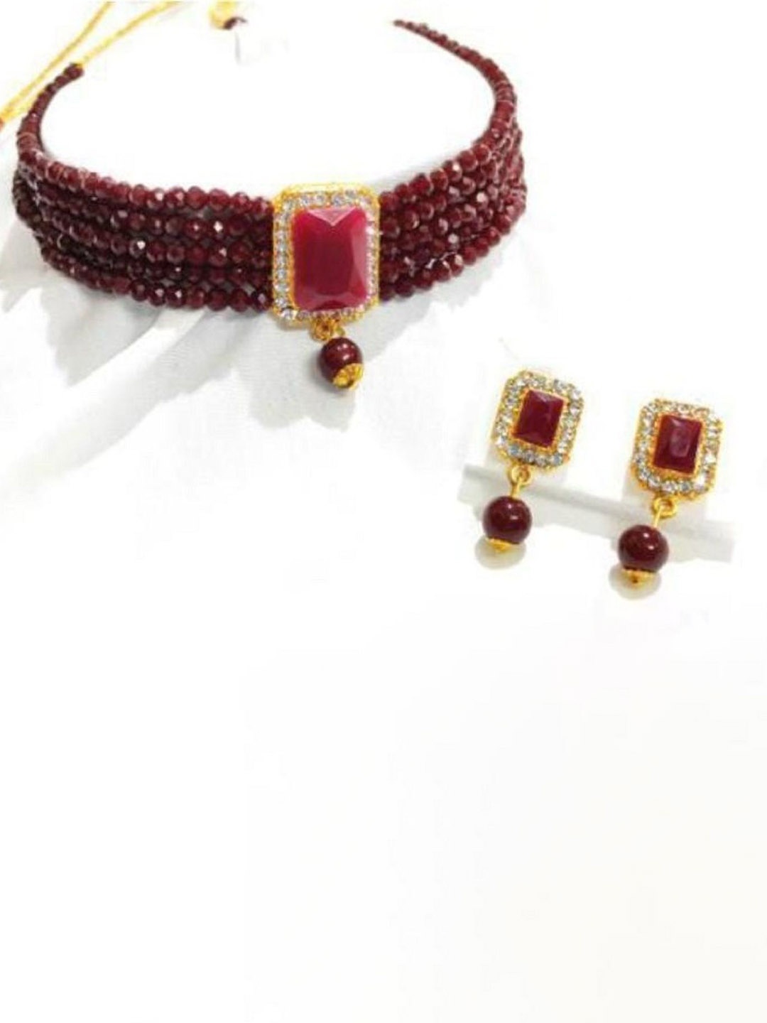 

JMBW INTERNATIONAL Stone-Studded & Beaded Necklace With Earrings, Maroon