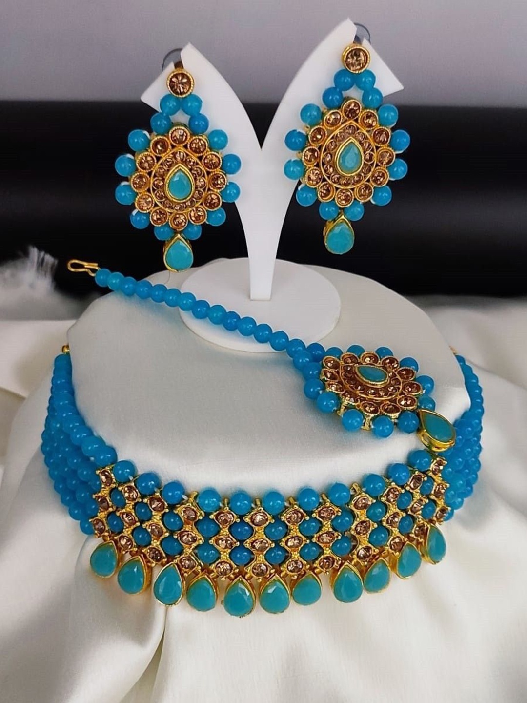 

JMBW INTERNATIONAL Gold-Plated Stone-Studded & Crystal Jewellery Set, Blue