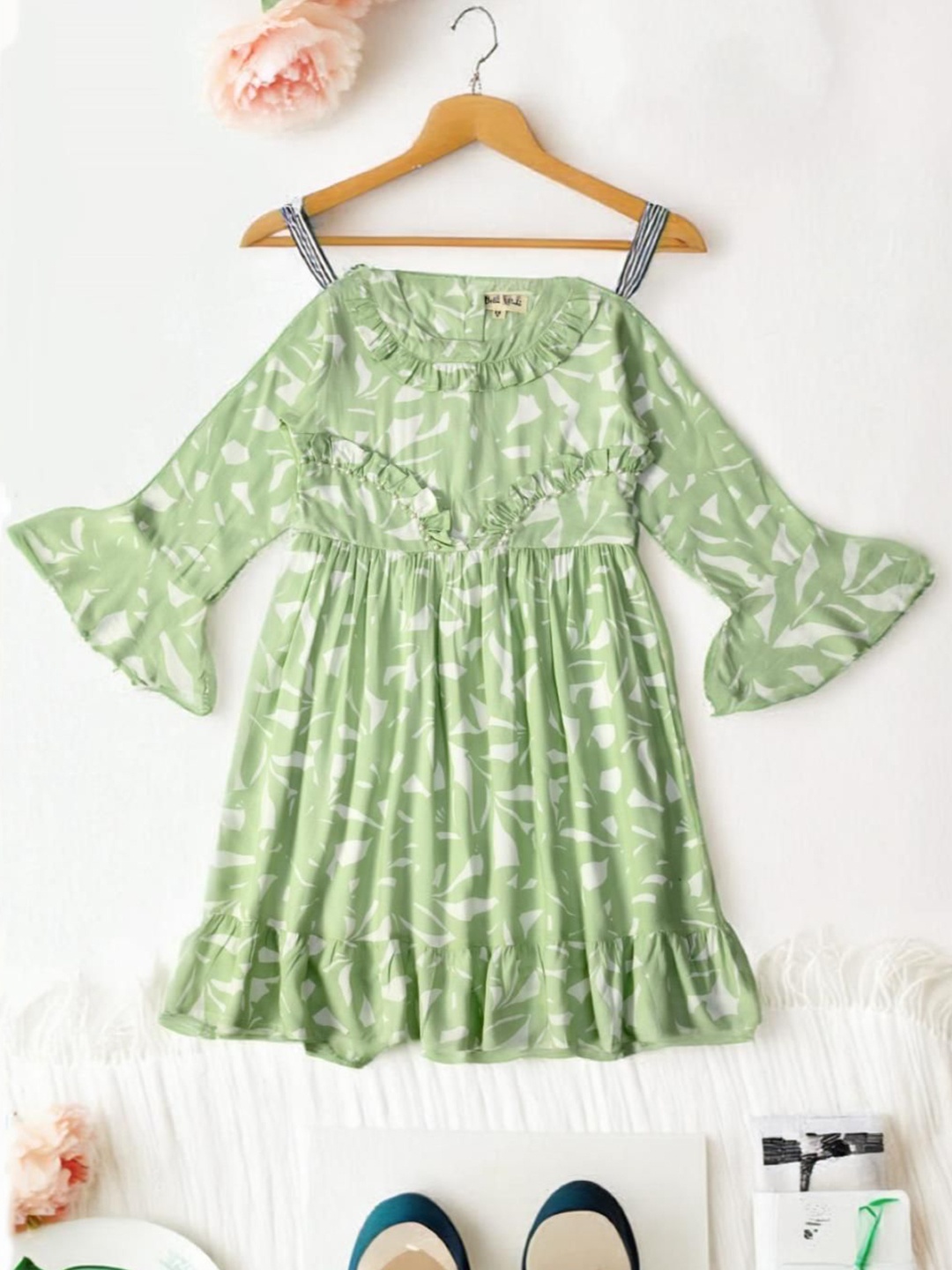 

Bella Moda Girls Printed Ruffles Bell Sleeve Cotton Fit & Flare Dress, Green