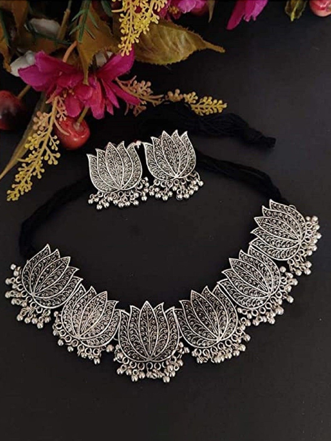 

JMBW INTERNATIONAL Silver-Plated Beaded Oxidised Lotus Shaped Jewellery Set