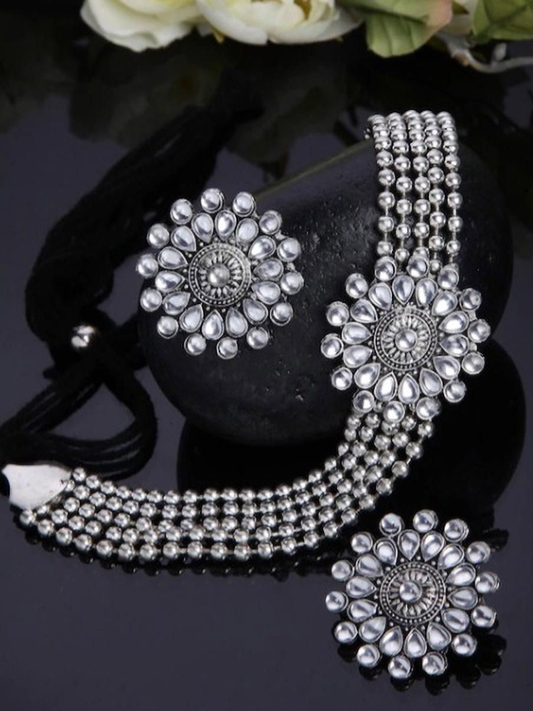 

JMBW INTERNATIONAL Stone Studded & Beadede Jewellery Set, Silver