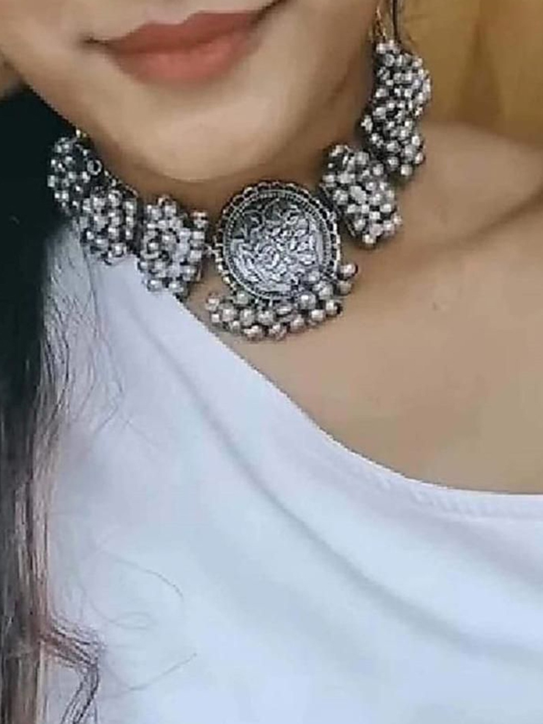 

JMBW INTERNATIONAL Beaded Necklace With Earrings, Silver