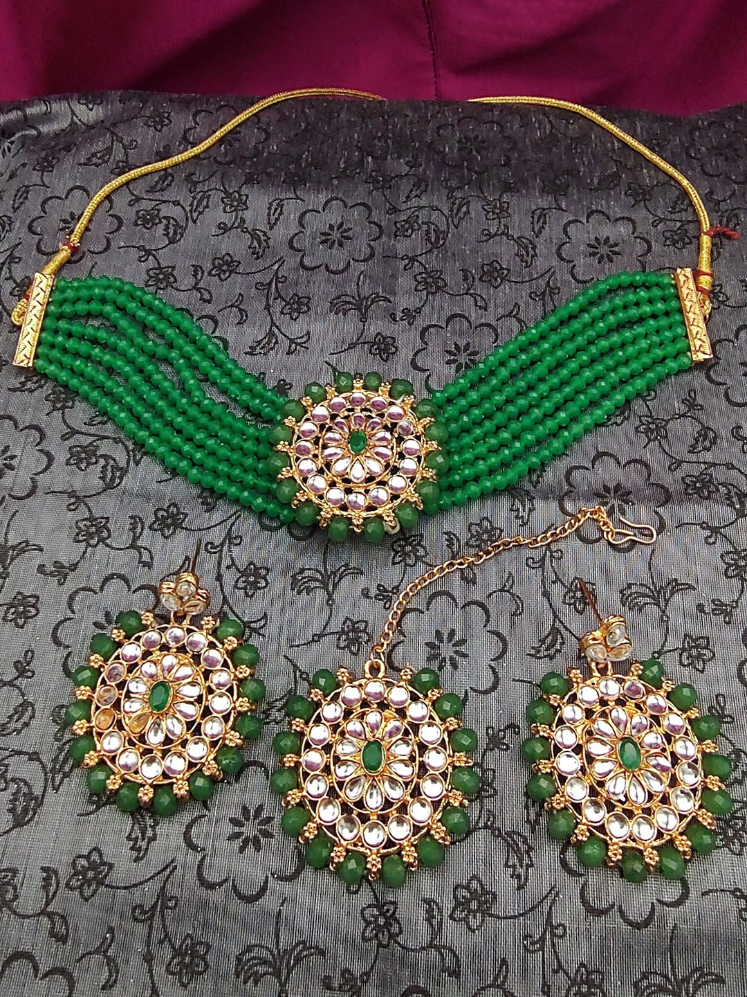 

JMBW INTERNATIONAL Gold-Plated Kundan Stone-Studded & Beaded Jewellery Set, Green