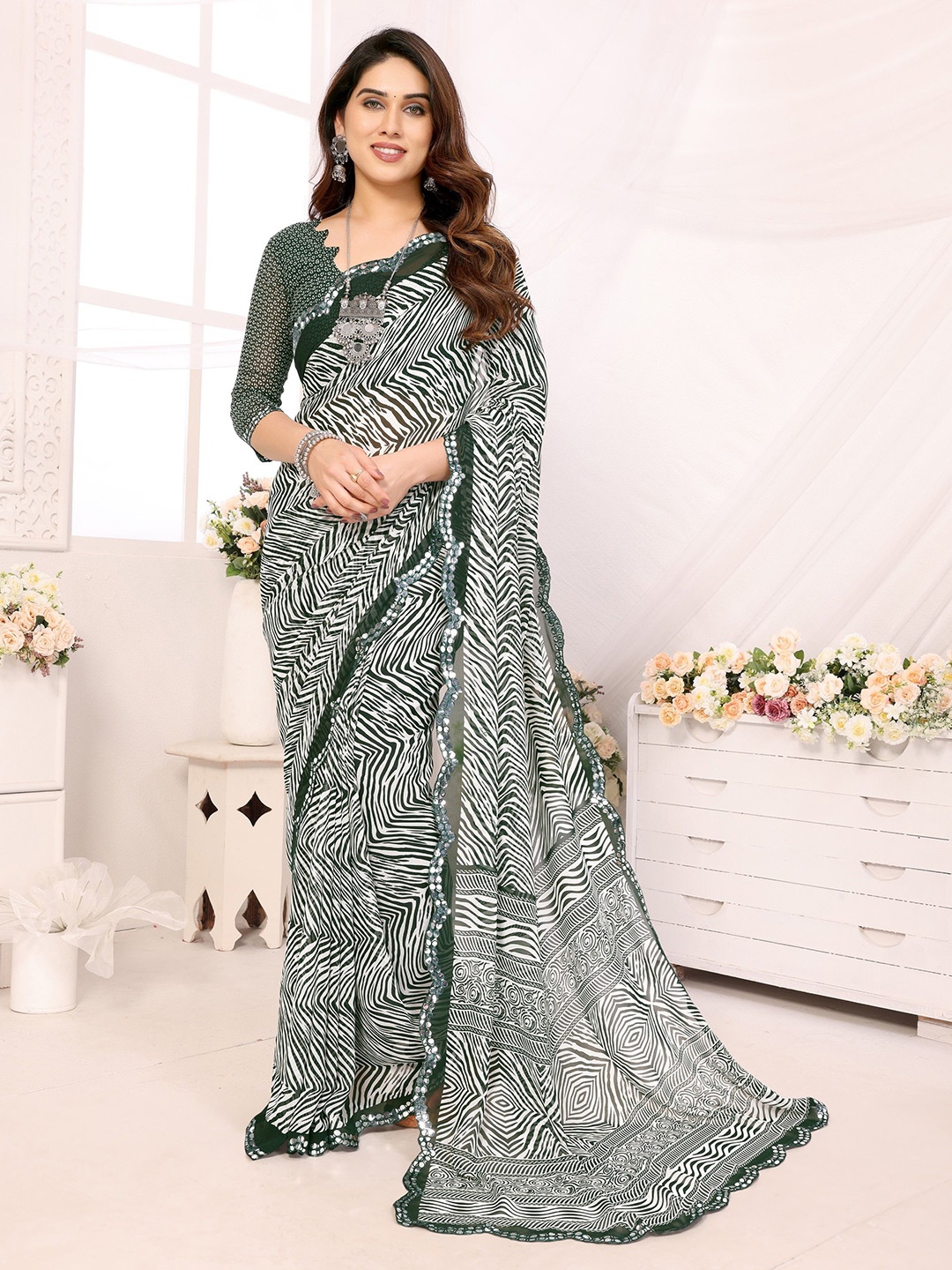 

The Textile Hub Printed Mirror Work Embellished Pure Georgette Saree, Green