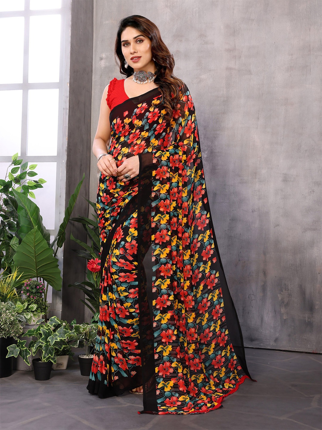 

The Textile Hub Floral Printed Pure Georgette Saree, Black