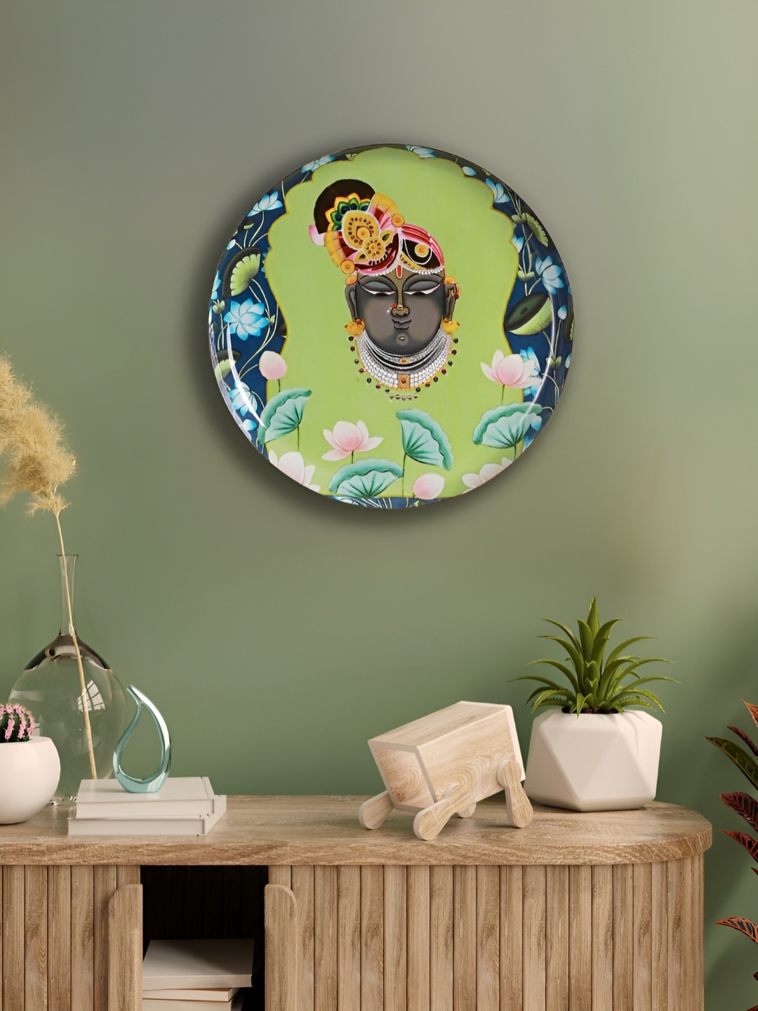 

Homspurts Green Shreenathji Printed Metal Wall Plates