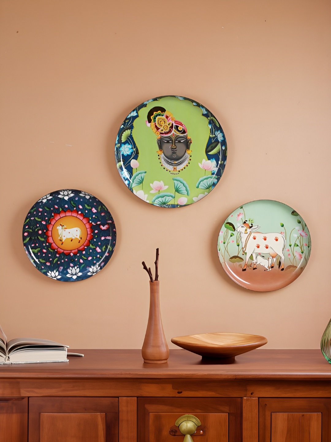 

Homspurts Blue & Green 3 Pieces Pichwai Printed Metal Wall Plates