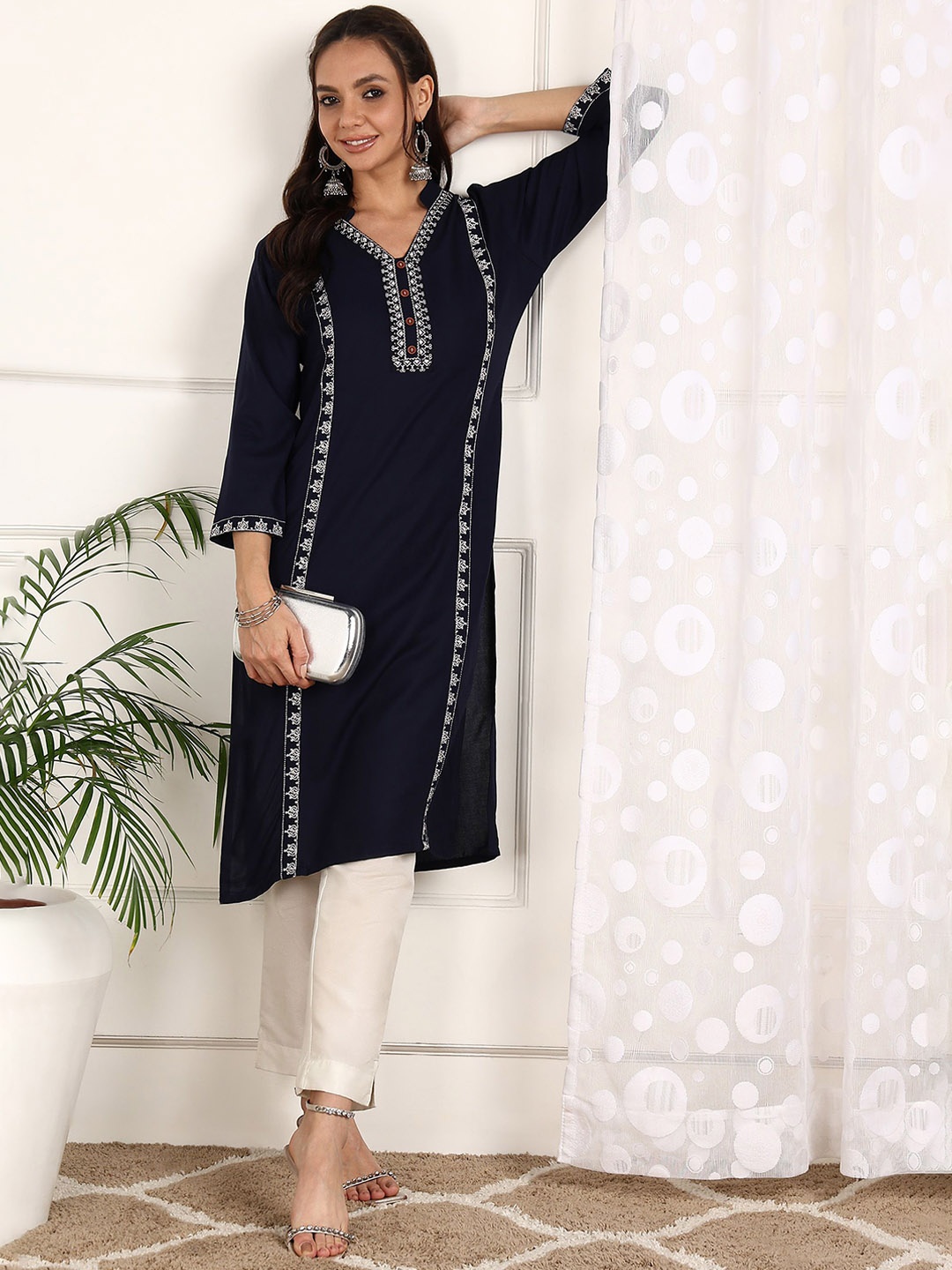 

KALINI Floral Embroidered Cotton Straight Kurta, Blue