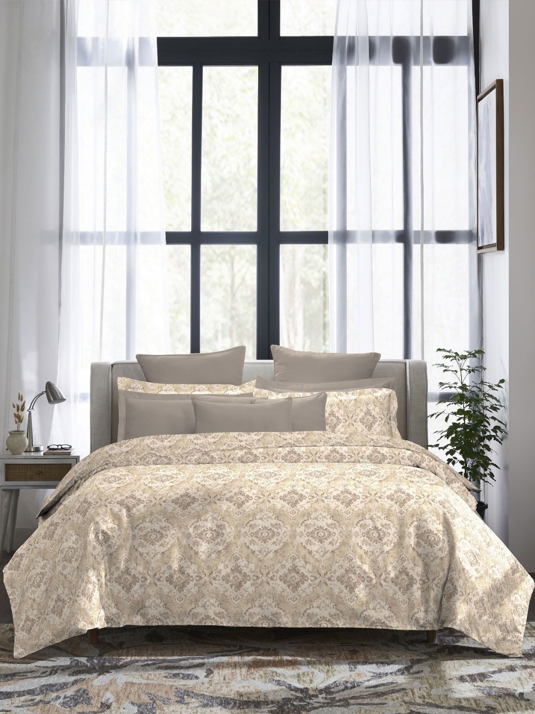 

MYTRIDENT Brown 300 TC King Bedsheet with 4 Pillow Covers