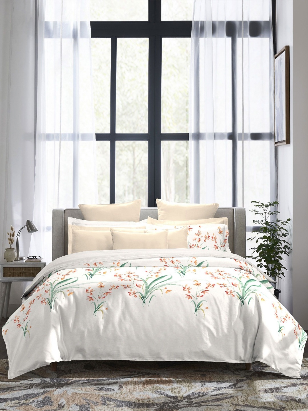 

MYTRIDENT Peach-Coloured 300 TC King Bedsheet with 4 Pillow Covers