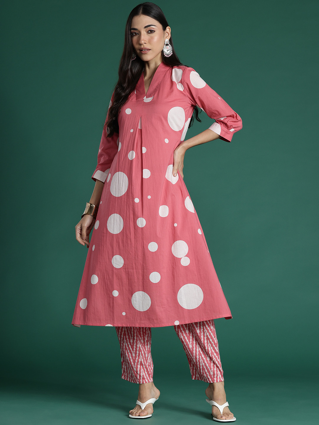 

Indo Era Women Printed Pleated Pure Cotton Kurta with Trousers, Pink