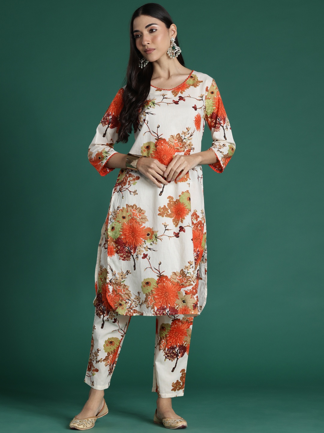 

Indo Era Women Floral Printed Regular Pure Cotton Kurta with Trousers, Off white