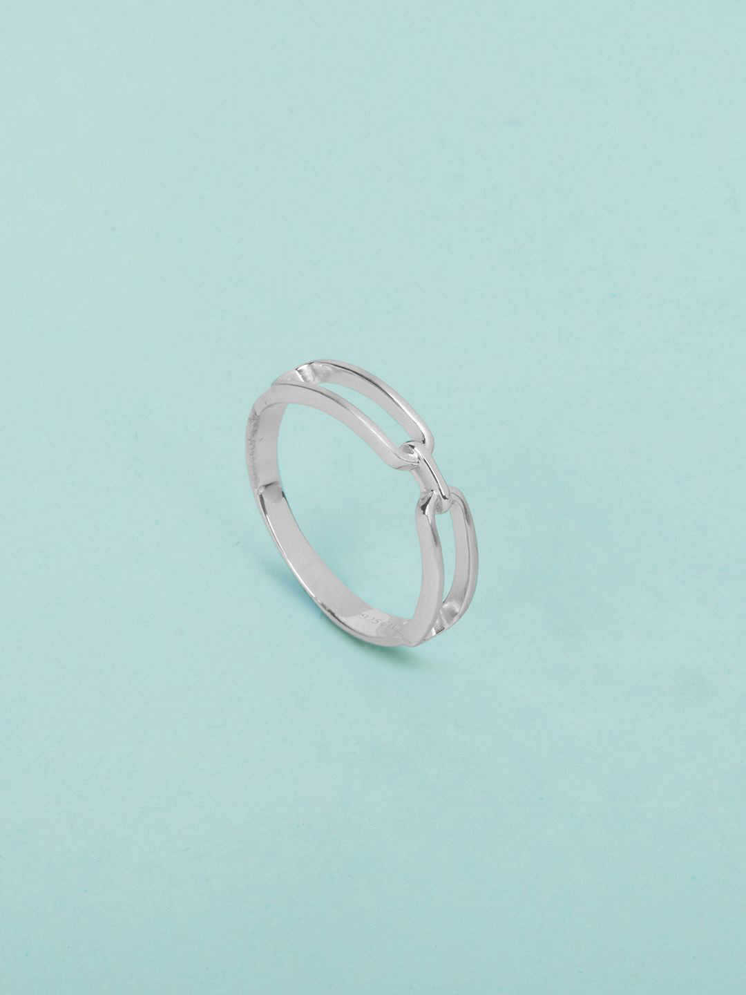 

Mia by Tanishq Linked Elegance 925 Sterling Silver Finger Ring