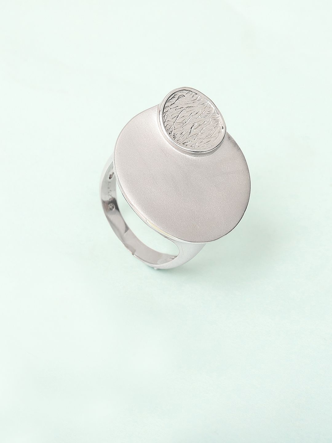 

Mia by Tanishq Textured Shine 92.5 Sterling Silver Finger Ring