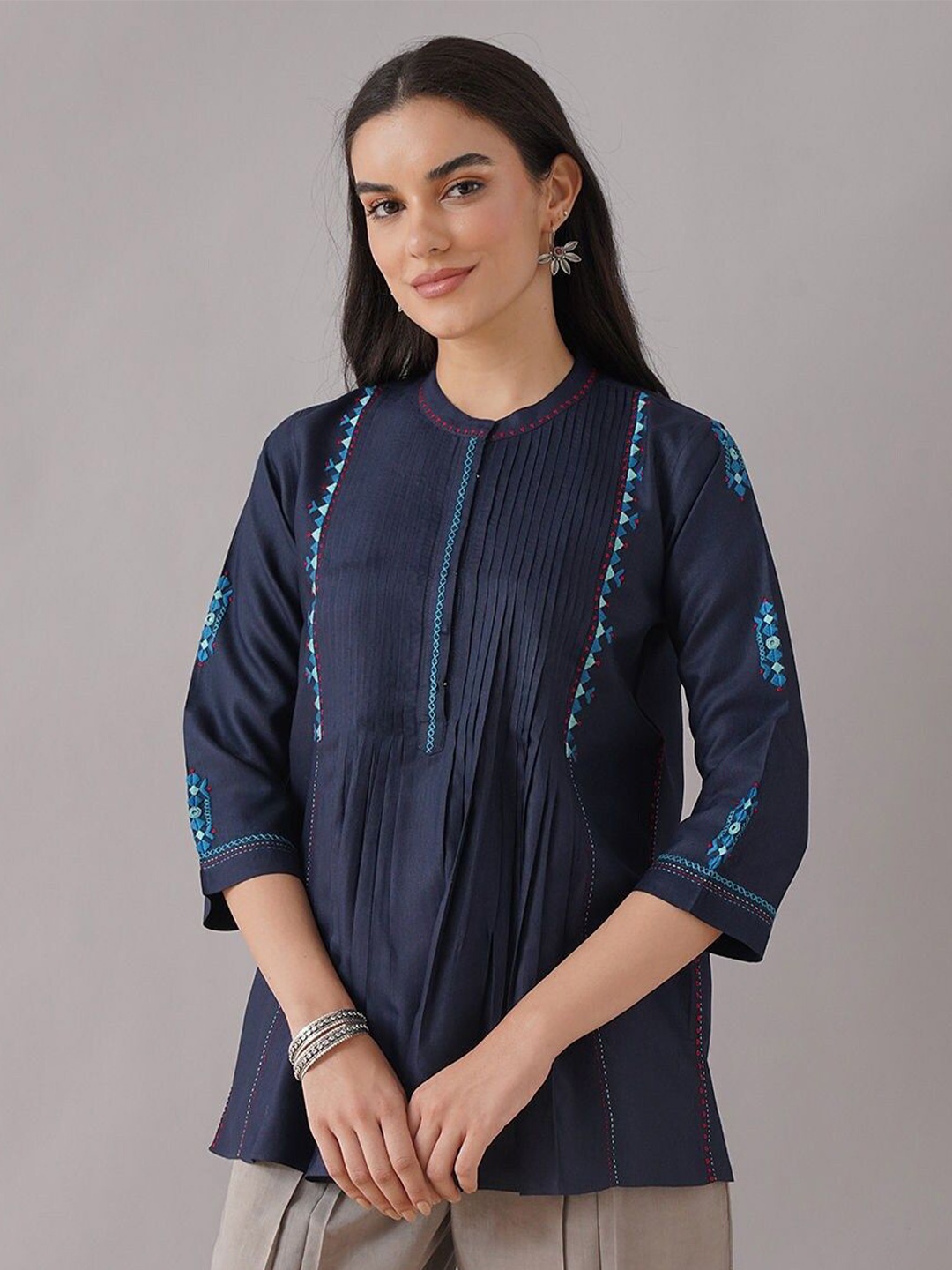 

JAYPORE Women Embroidered Mandarin Collar A-Line Top, Navy blue
