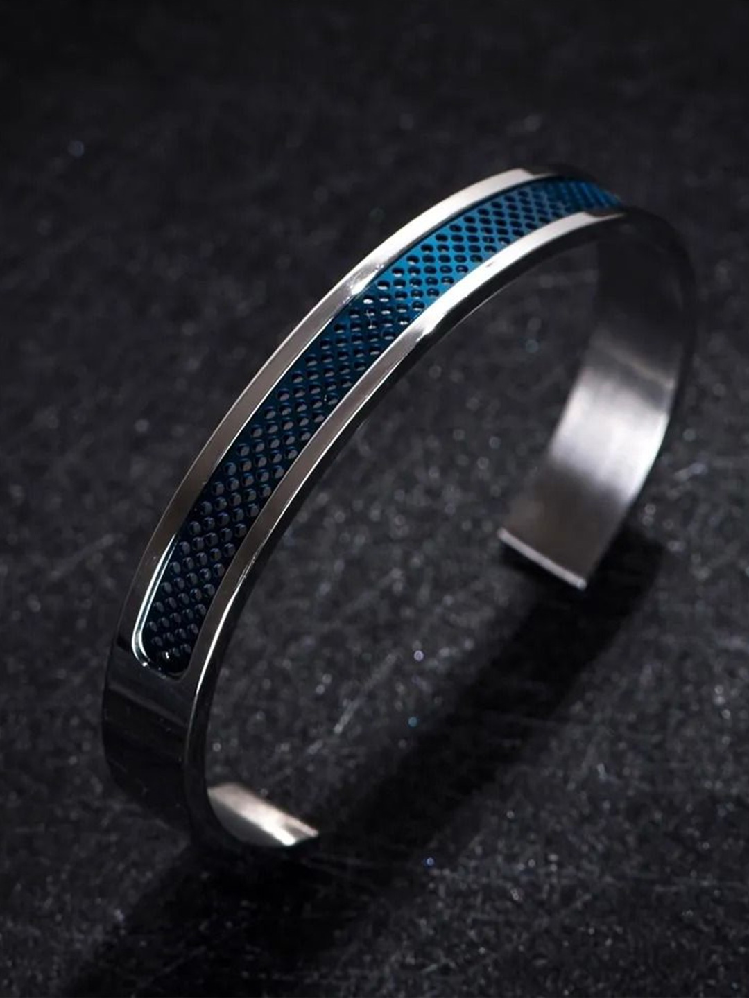 

MEENAZ Men Gold-Plated Stainless Steel Antique Cuff Bracelet, Silver