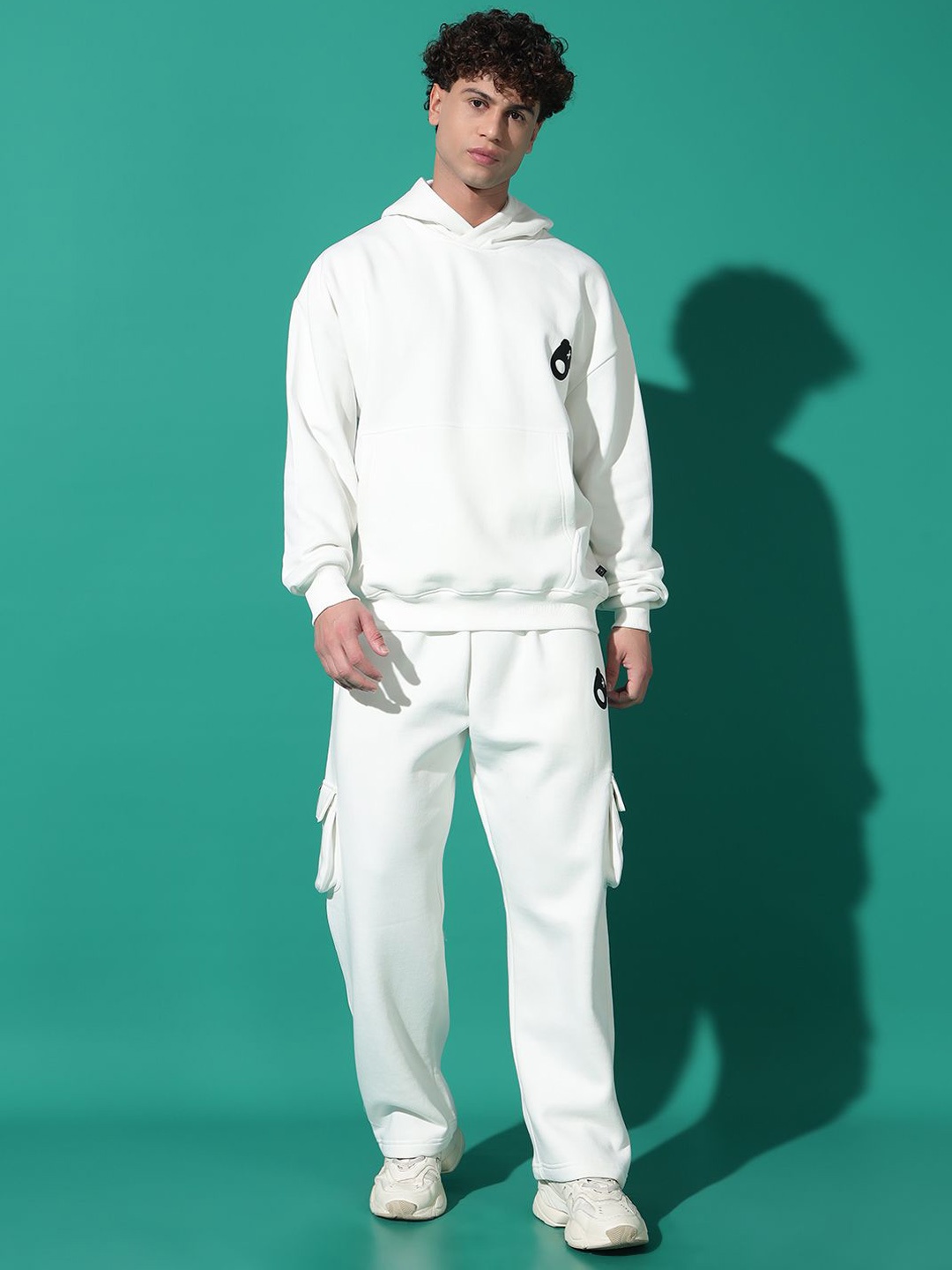 

GRIFFEL Men Printed Oversized Sweatshirt With Track Pant, White