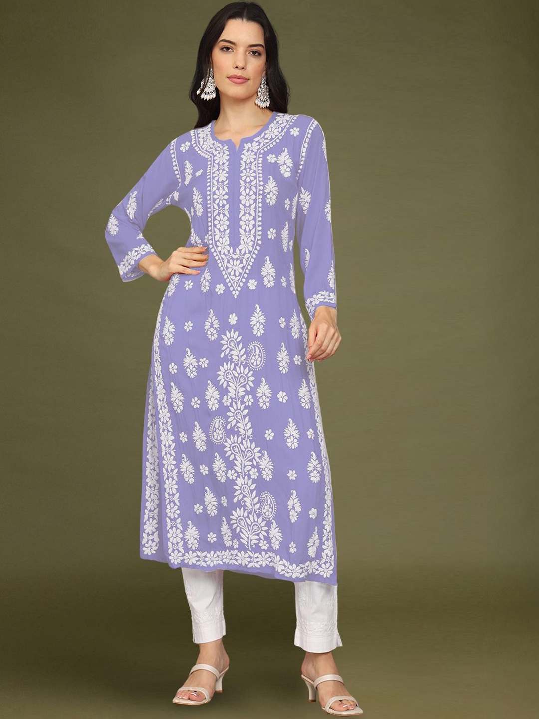 

PARAMOUNT CHIKAN Notch Neck Ethnic Motifs Embroidered Chikankari Modal Straight Kurta, Mauve