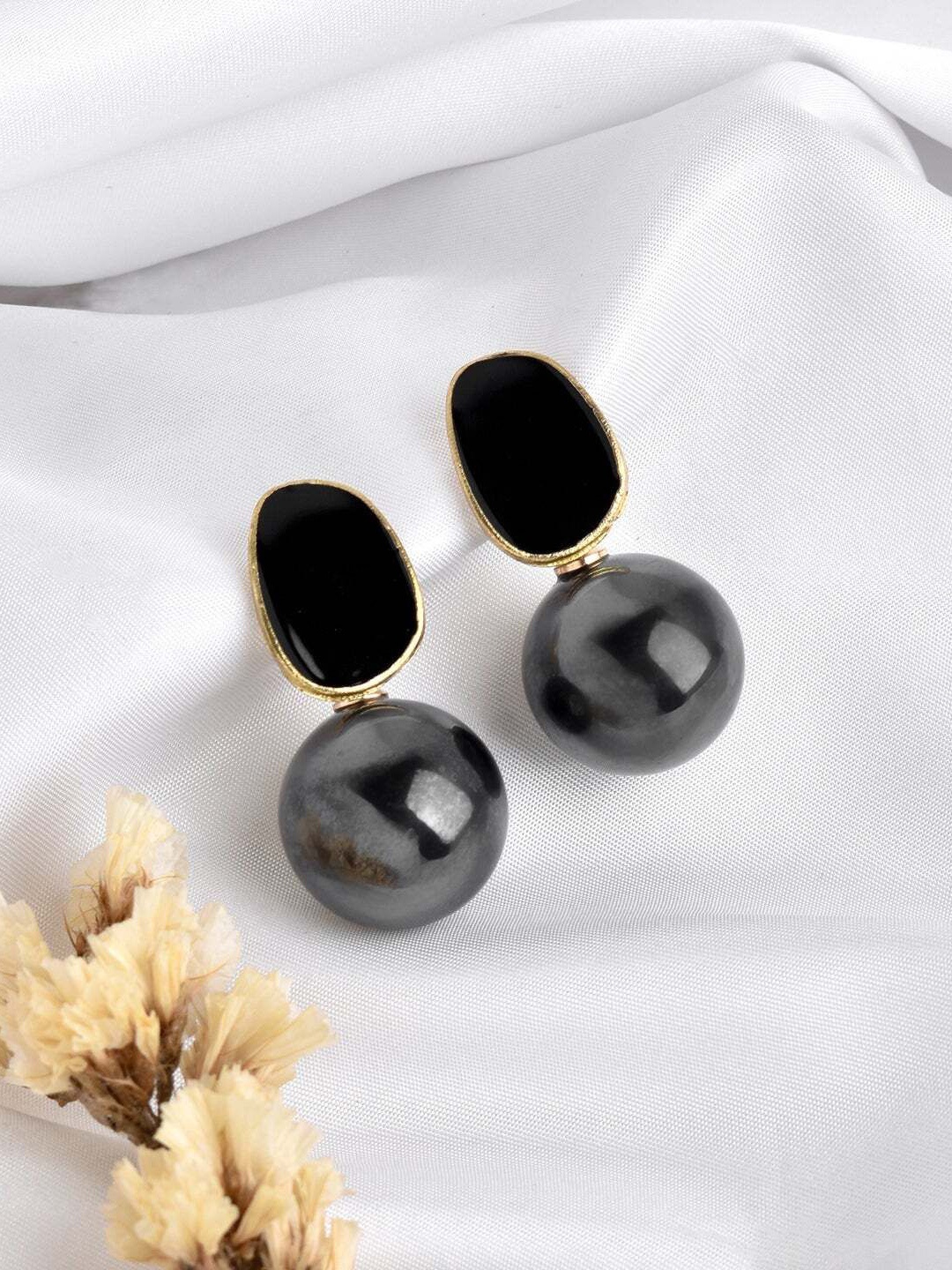 

Palli Creation Gold-Plated Artificial Beads Beaded Contemporary Drop Earrings, Black