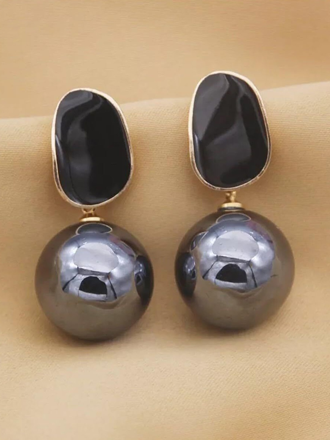 

Palli Creation Gold-Plated Pearls Beaded Contemporary Drop Earrings, Grey