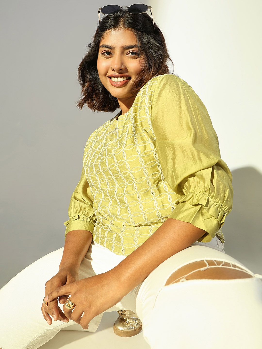 SHOWOFF Plus Size Embroidered Puff Sleeve Top, Green