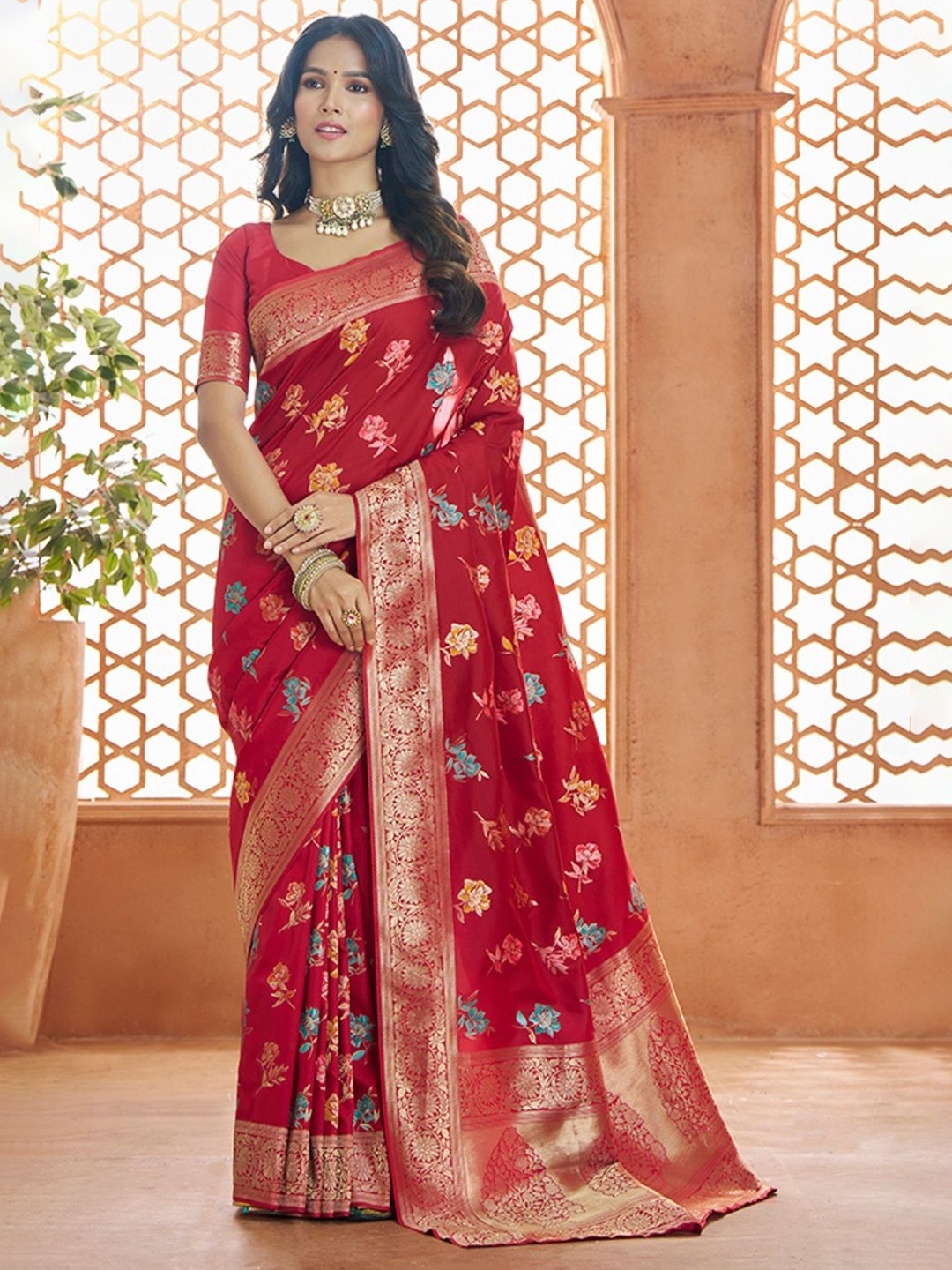 

DEVATITHI Pure Soft Banarasi Silk Saree, Red