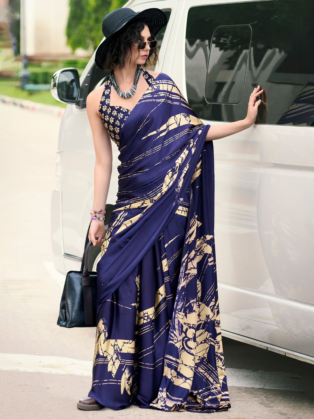 

DEVATITHI Japan Sattin Saree, Navy blue
