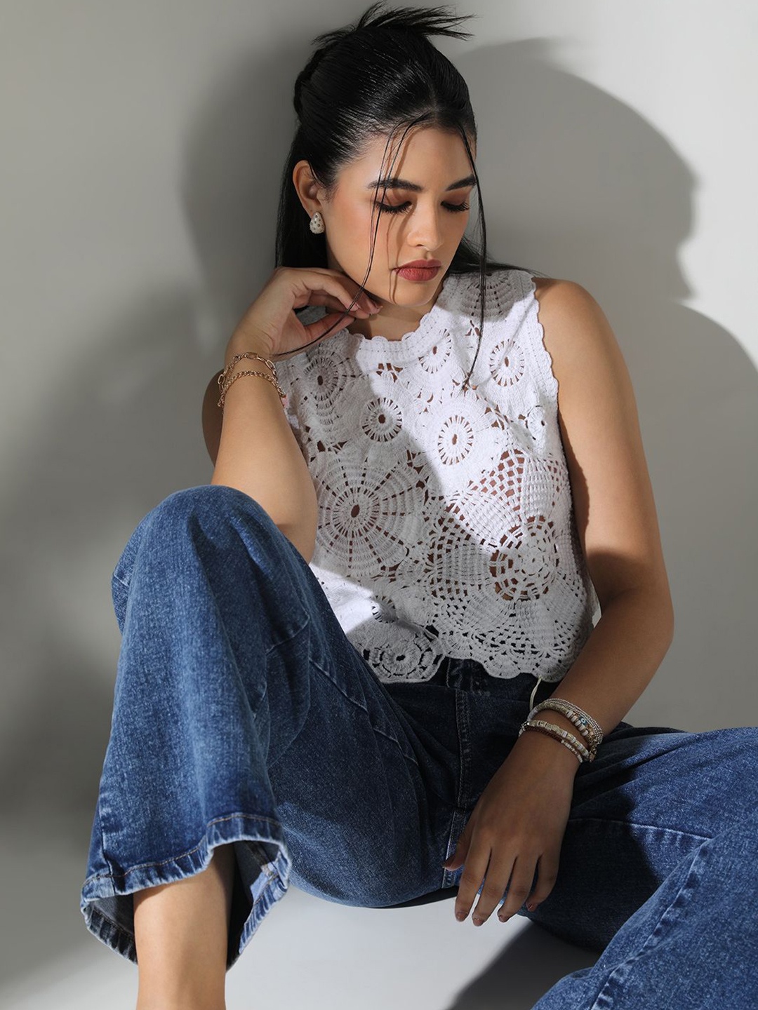

SHOWOFF Floral Cotton Crochet Crop Top, White