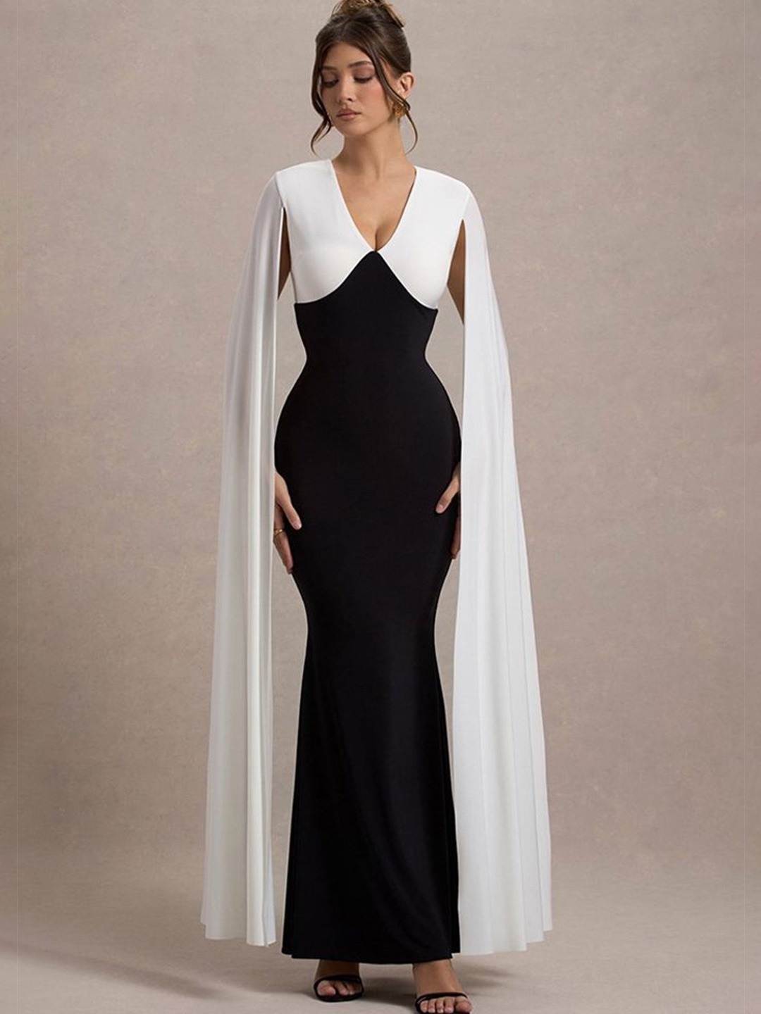 

LULU & SKY Colourblocked Cape Sleeves Maxi Dress, Black