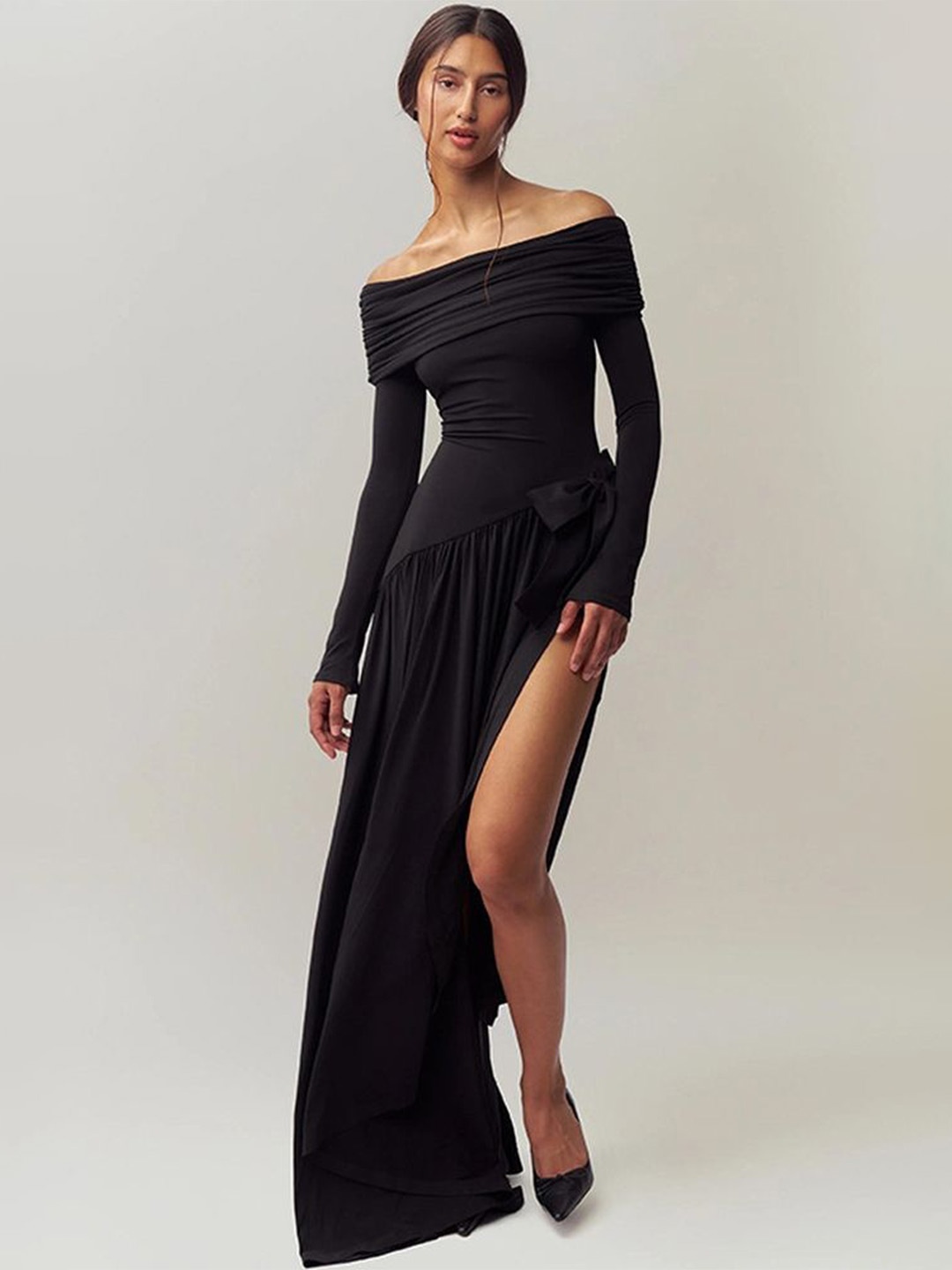 

LULU & SKY Women Off Shoulder Drop-Waist Maxi Dress, Black