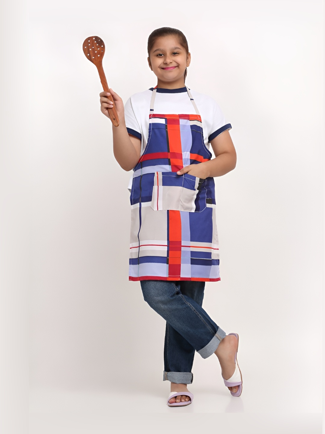 

Arrabi Kids Blue & Red Printed Aprons With Pocket