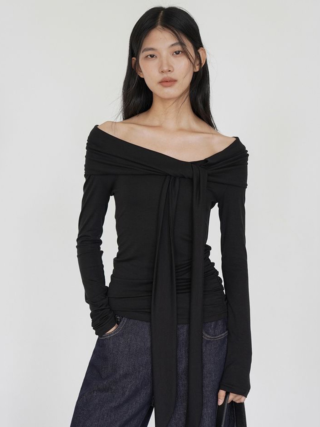 

LULU & SKY Women Off-Shoulder Bardot Top, Black