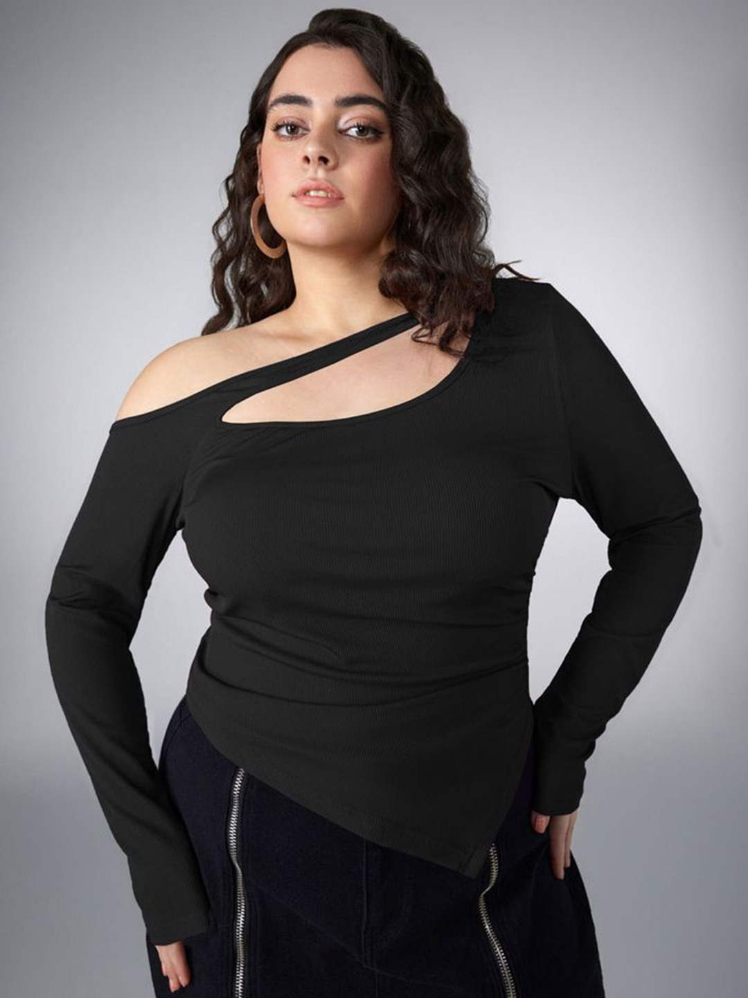 

LULU & SKY Women Plus Size One Shoulder Top, Black