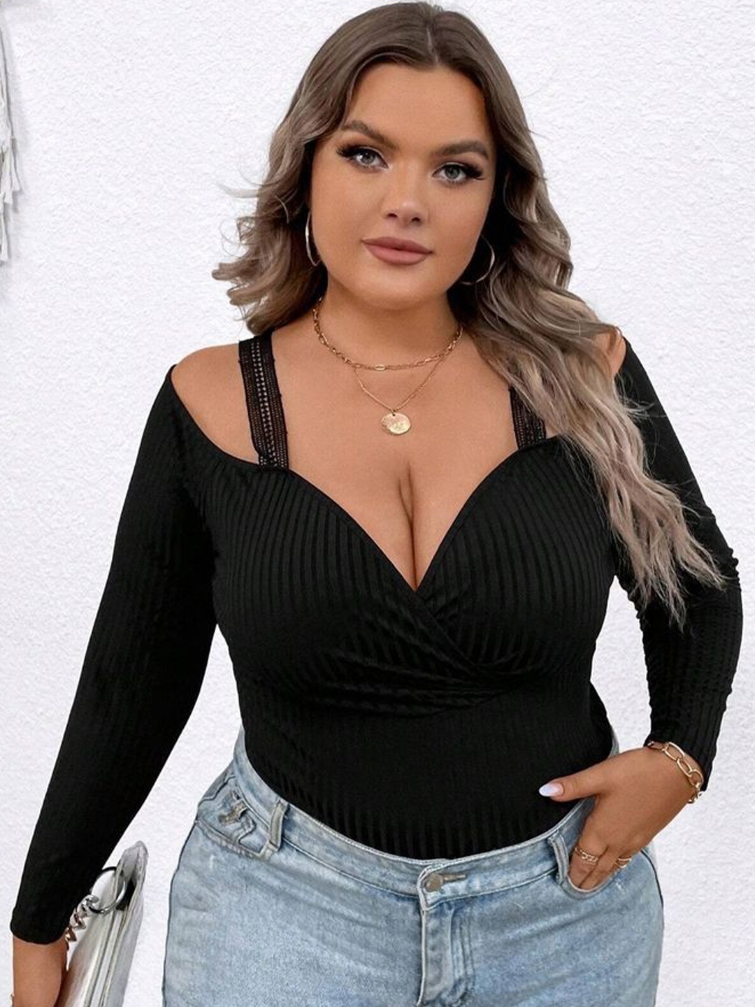 

LULU & SKY Women Plus Size Striped Fitted Top, Black
