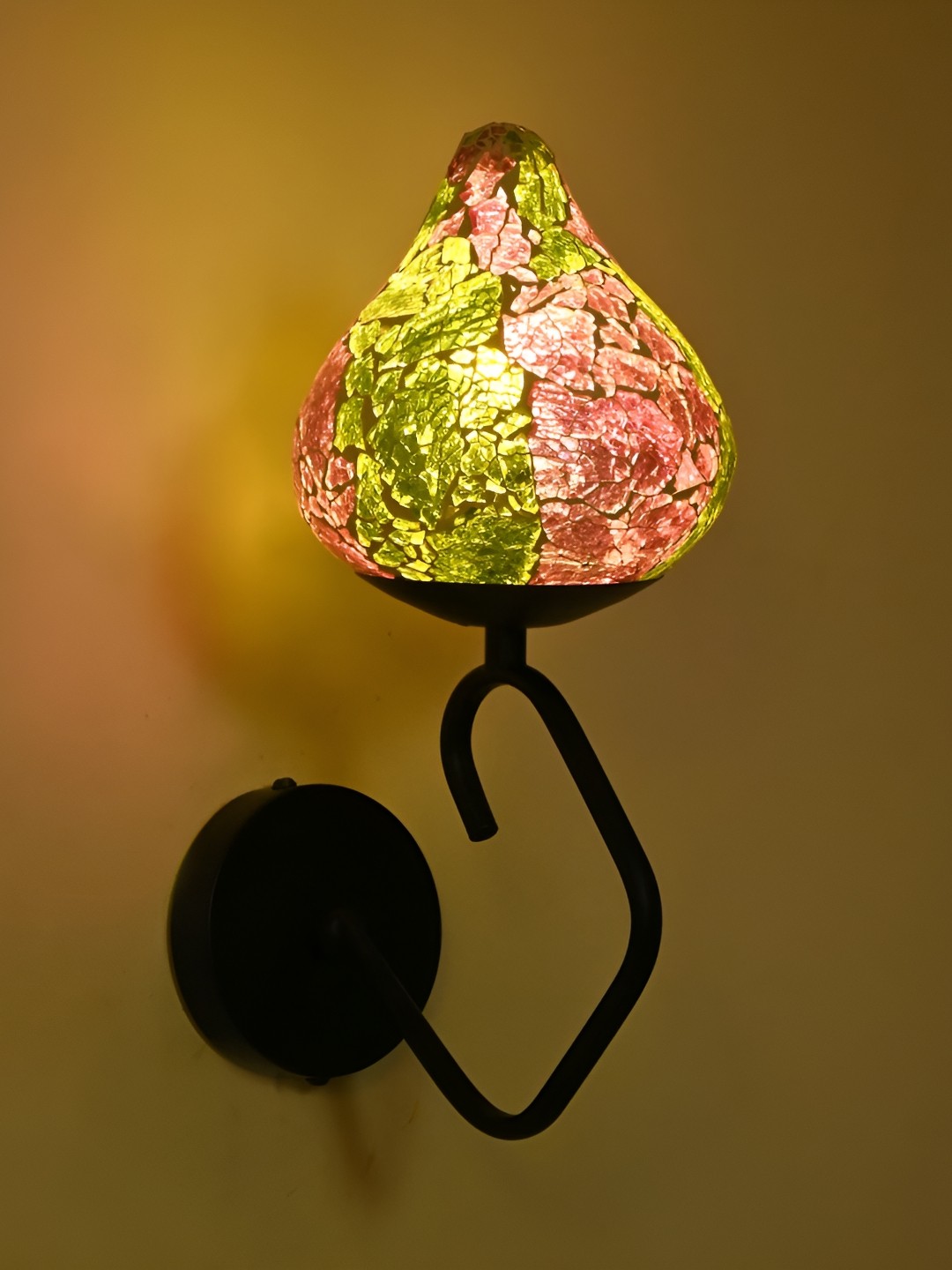 

Afast Green & Pink Metal Textured Abstract Shaped Wall Lamp