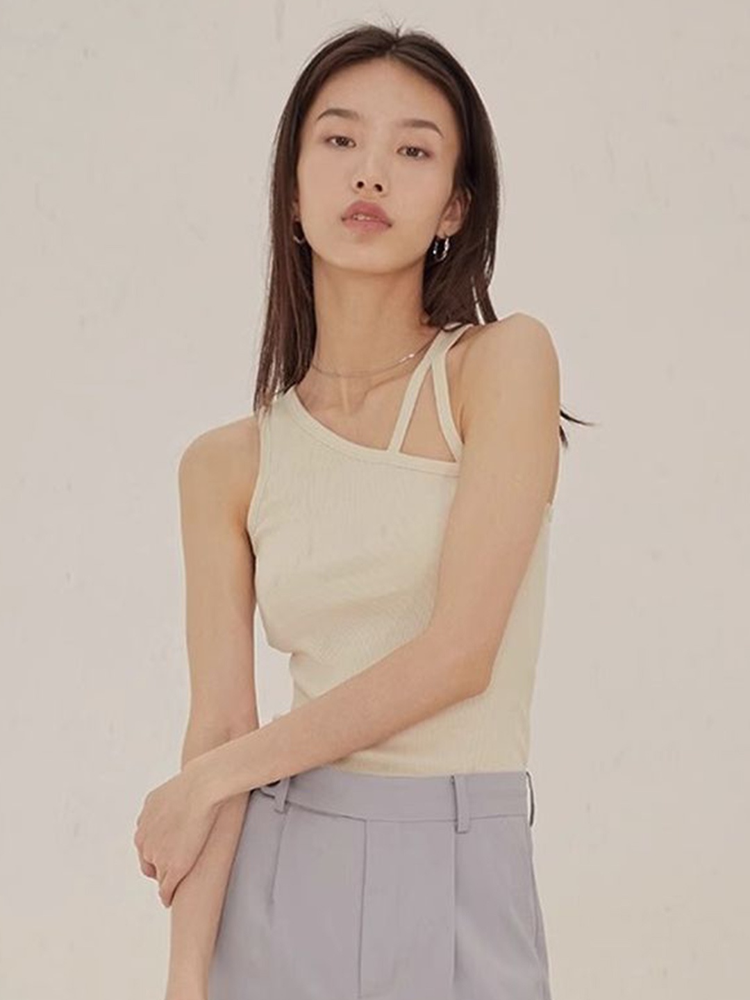 

LULU & SKY Women V-Neck Sleeveless Top, Beige