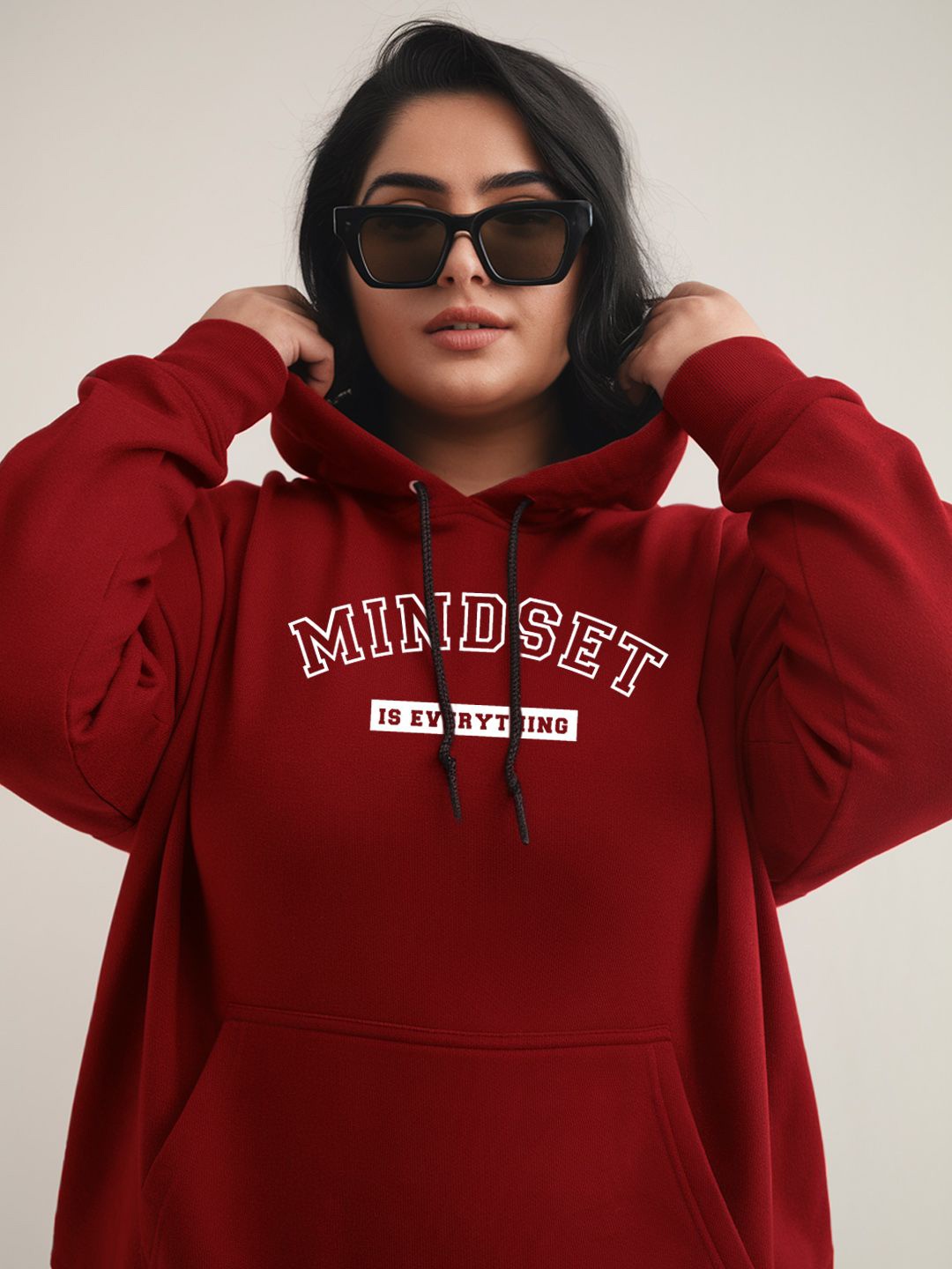 

FFLIRTYGO Women Printed Hooded Pullover Sweatshirt, Red