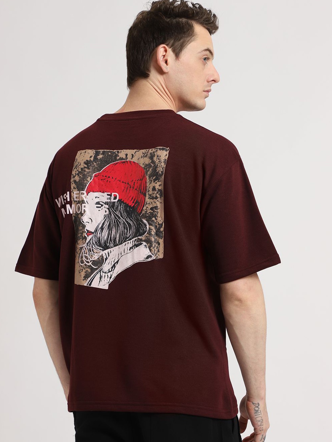 

Banana Club Men Graphic Printed Oversized T-shirt, Maroon