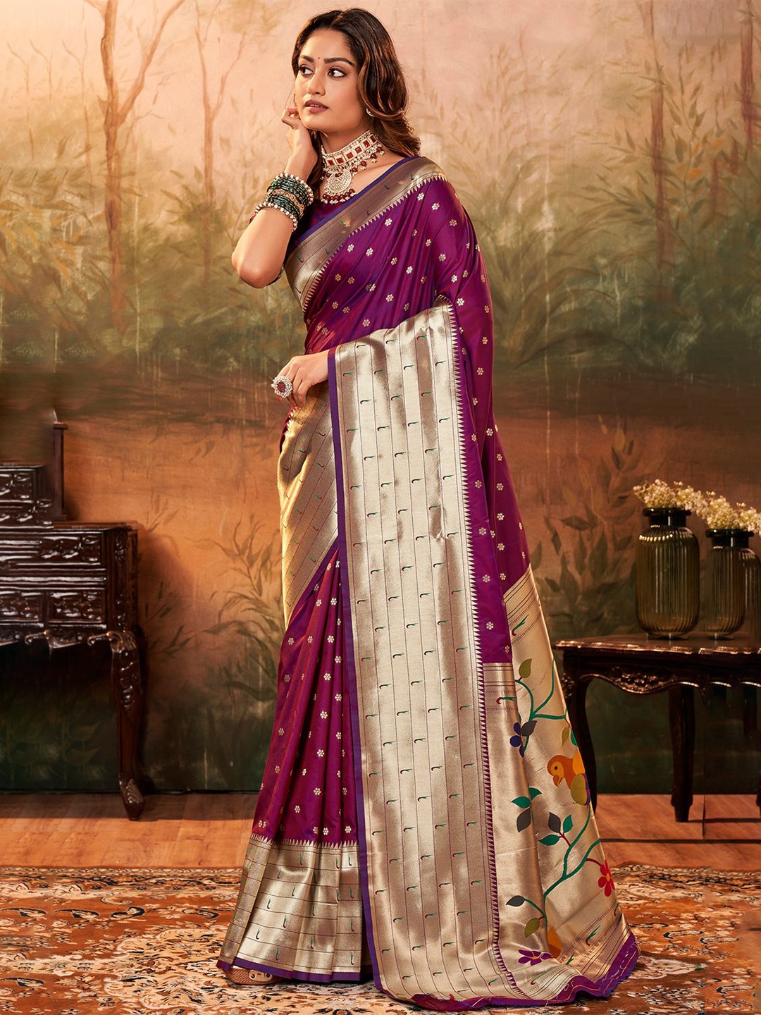 

DEVATITHI Pure Paithani Silk With Zari Weaving Saree, Purple