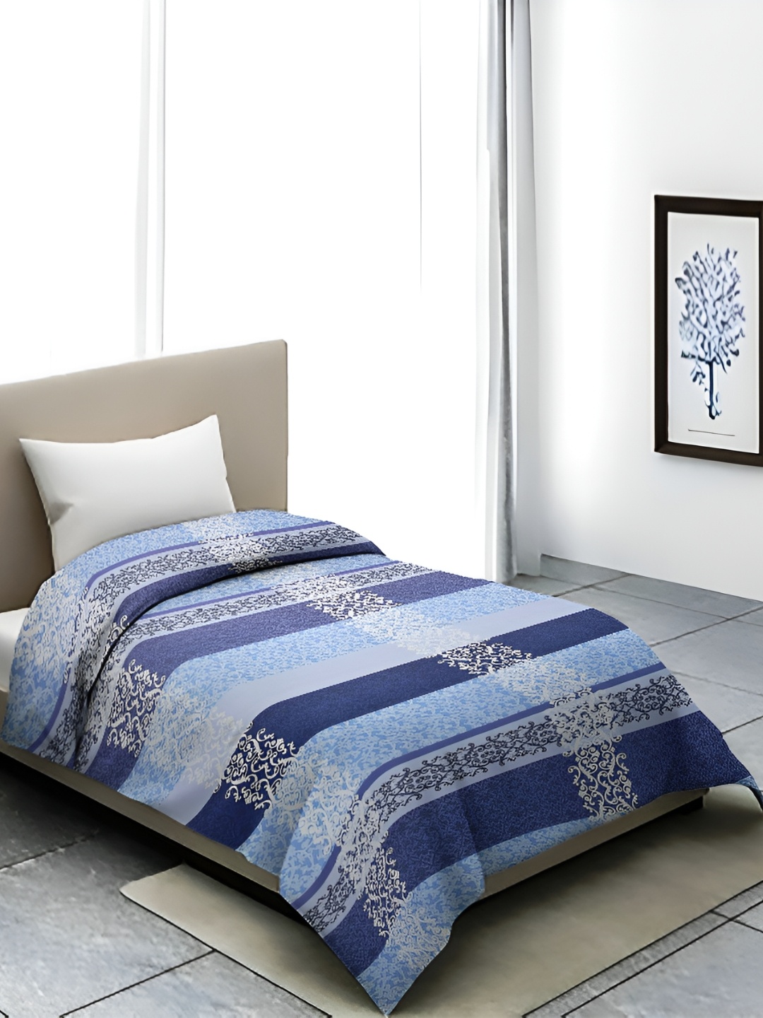 

BELVOSTUM Blue & White Geometric Printed Cotton 250 TC Single Duvet Cover