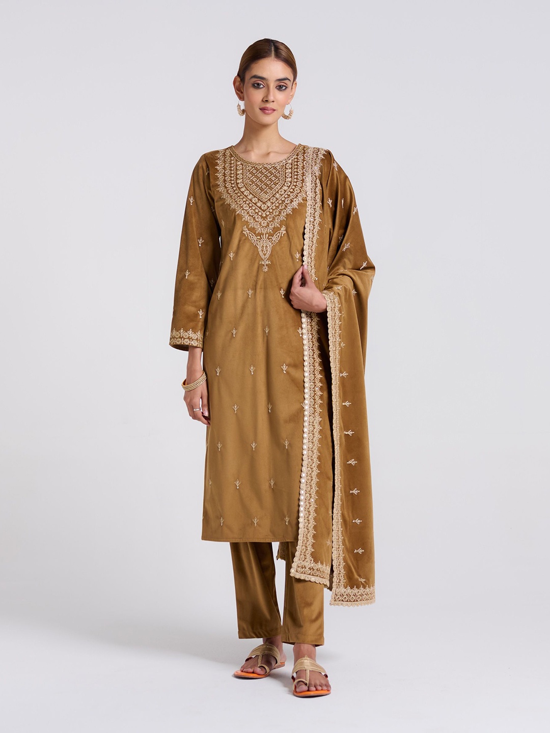 

Rustorange Ochre Gulzaar Ethnic Motifs Embroidered Velvet Kurta With Trousers & Dupatta, Brown