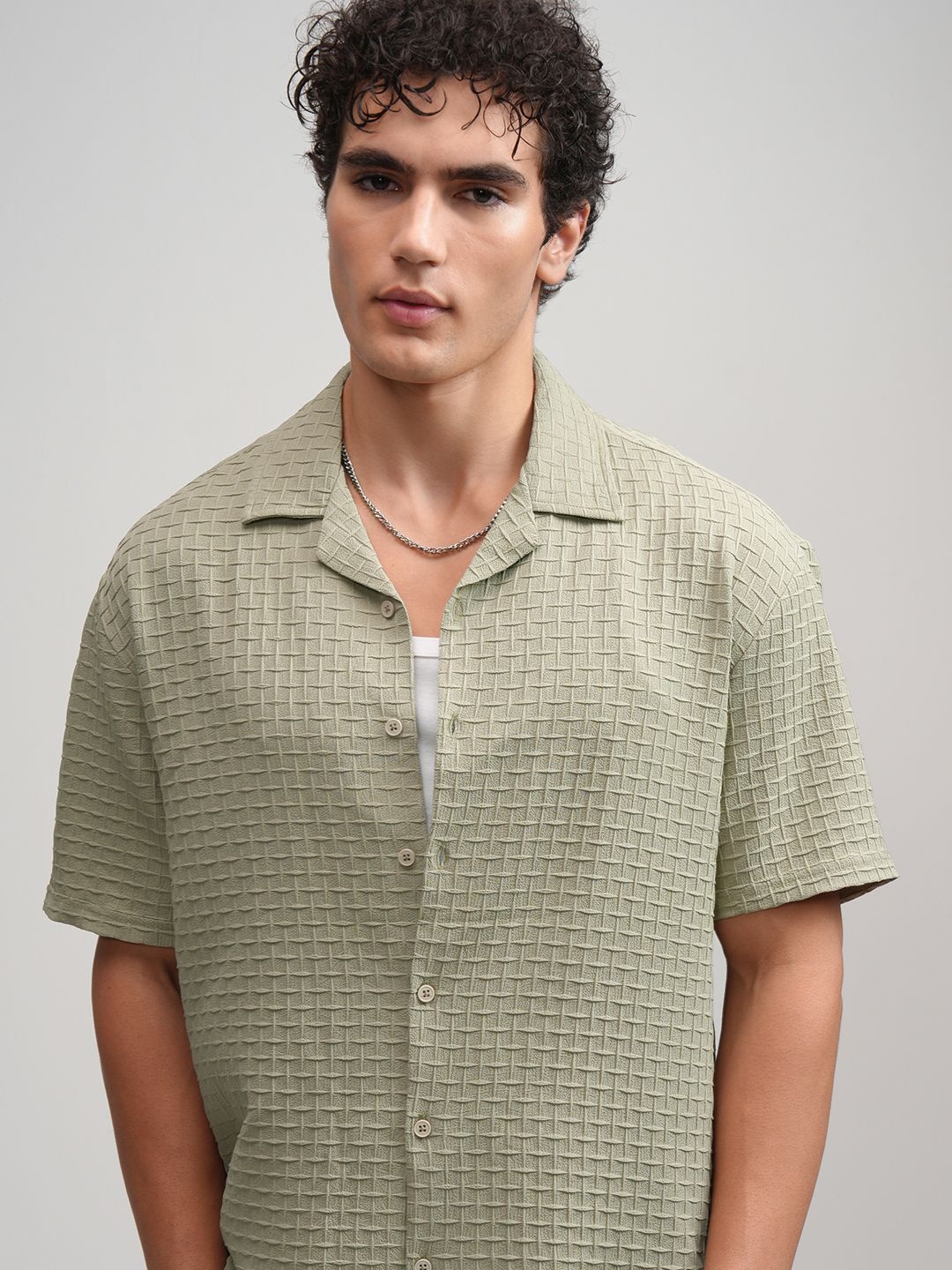 

HIGHLANDER Men Cuban Collar Solid Cotton Relaxed Fit Casual Shirt, Green