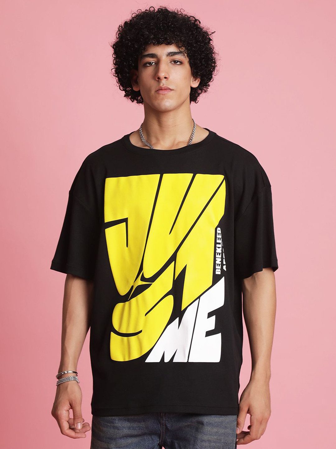

Bene Kleed Men Typography Printed Round Neck Cotton T-shirt, Black