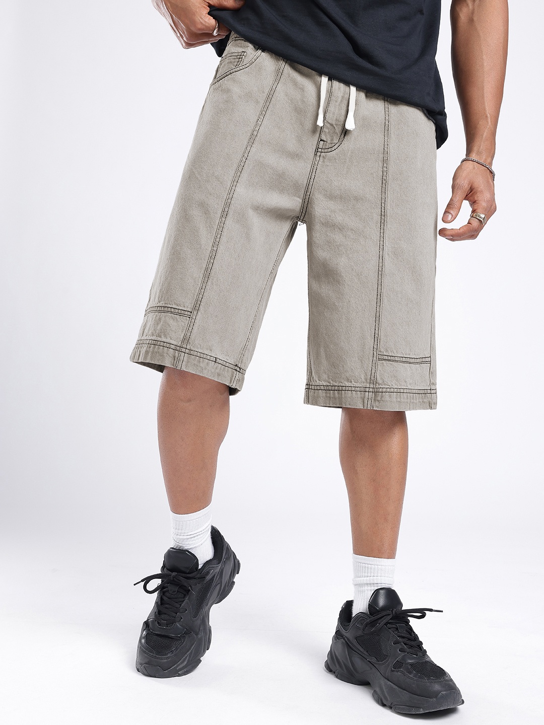 

glitchez Men Street Touch Below Length Denim Jorts, Grey