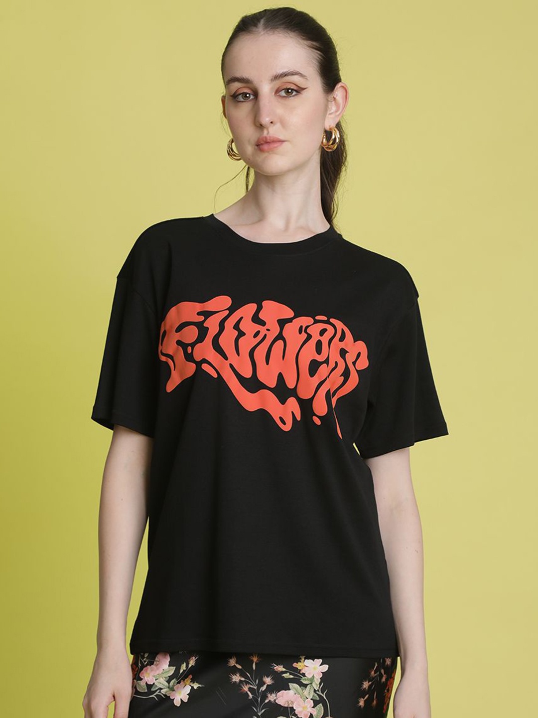 

Bene Kleed Women Puff Print Round Neck Cotton T-shirt, Black