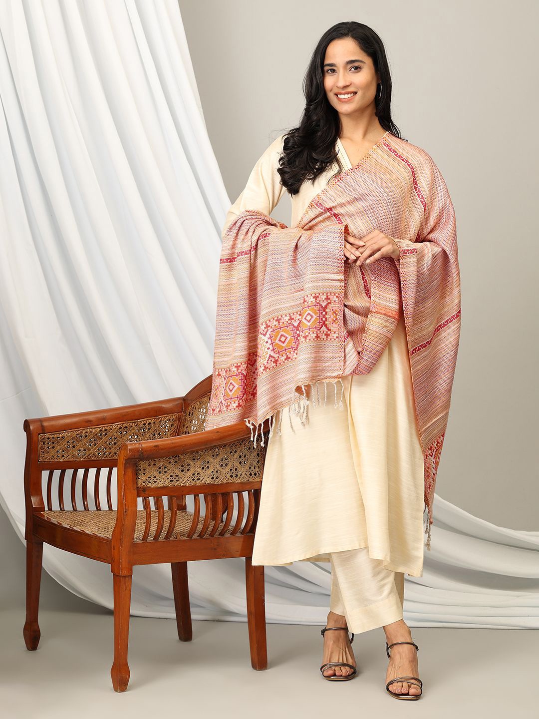 

The Woman Store Women Printed Stole, Peach