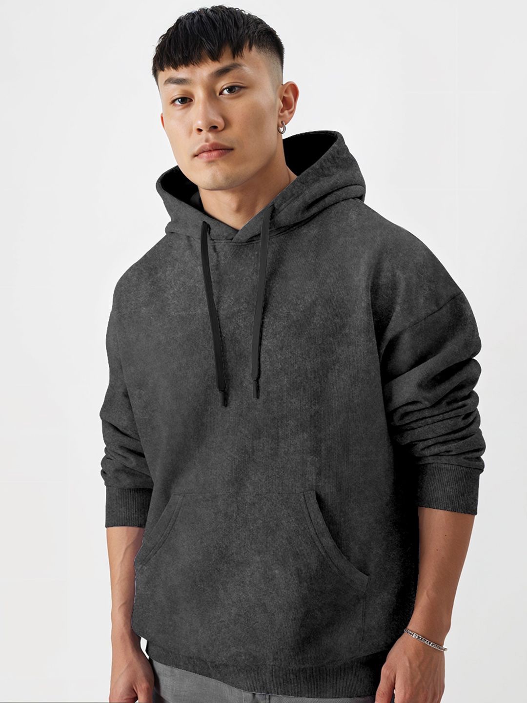 

Crazymonk Men Plain Acid Wash Oversized Hoodie, Black