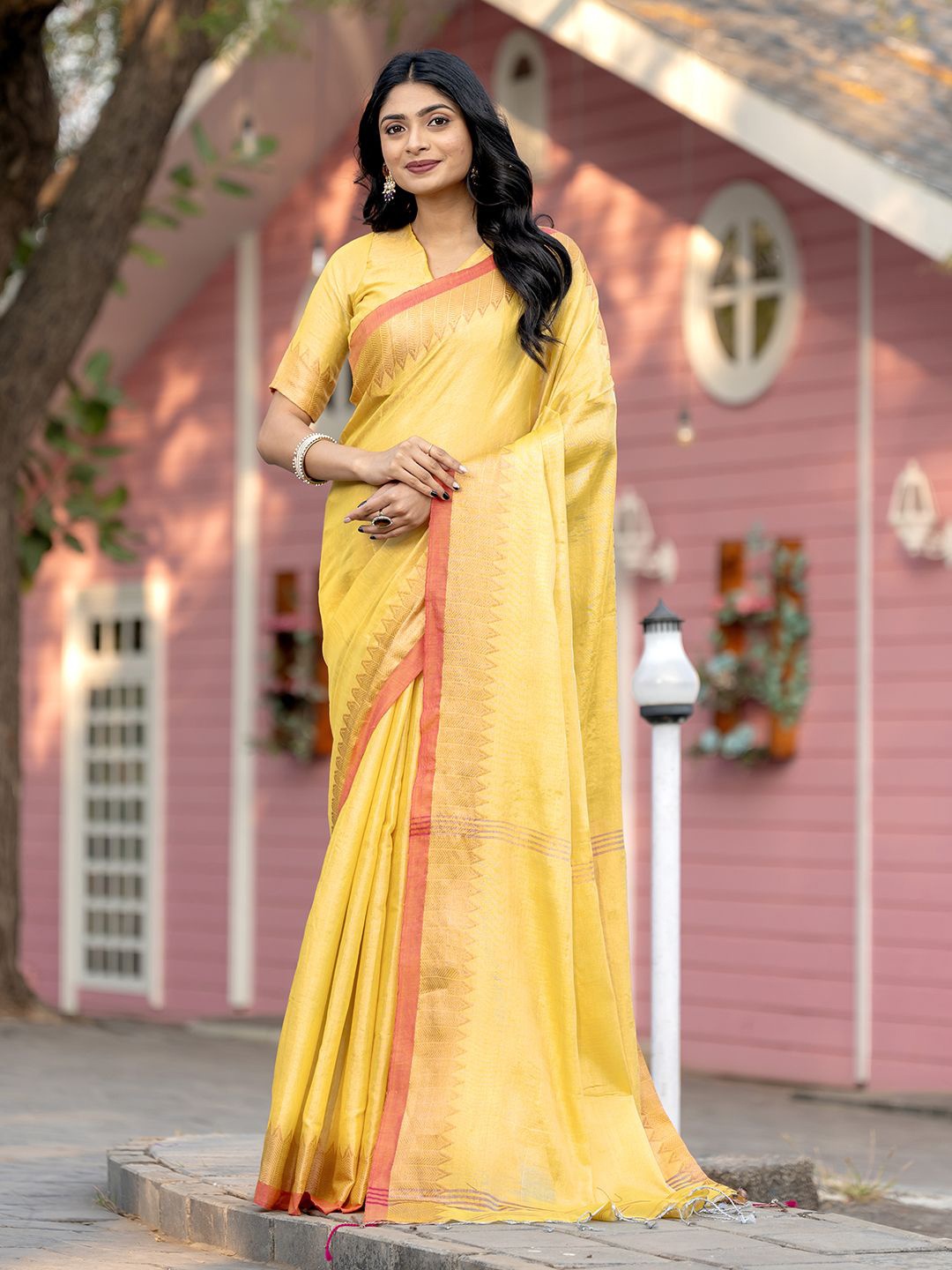 

BAPS Woven Design Zari Ready to Wear Saree, Yellow