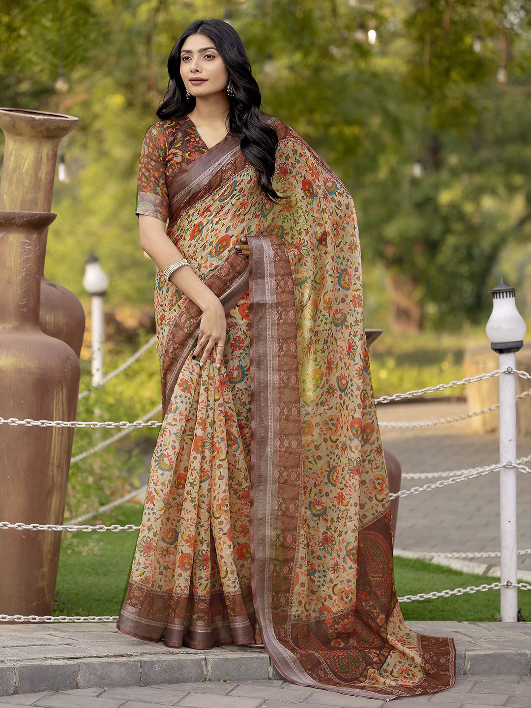 

BAPS Floral Printed Zari Linen Blend Saree, Brown