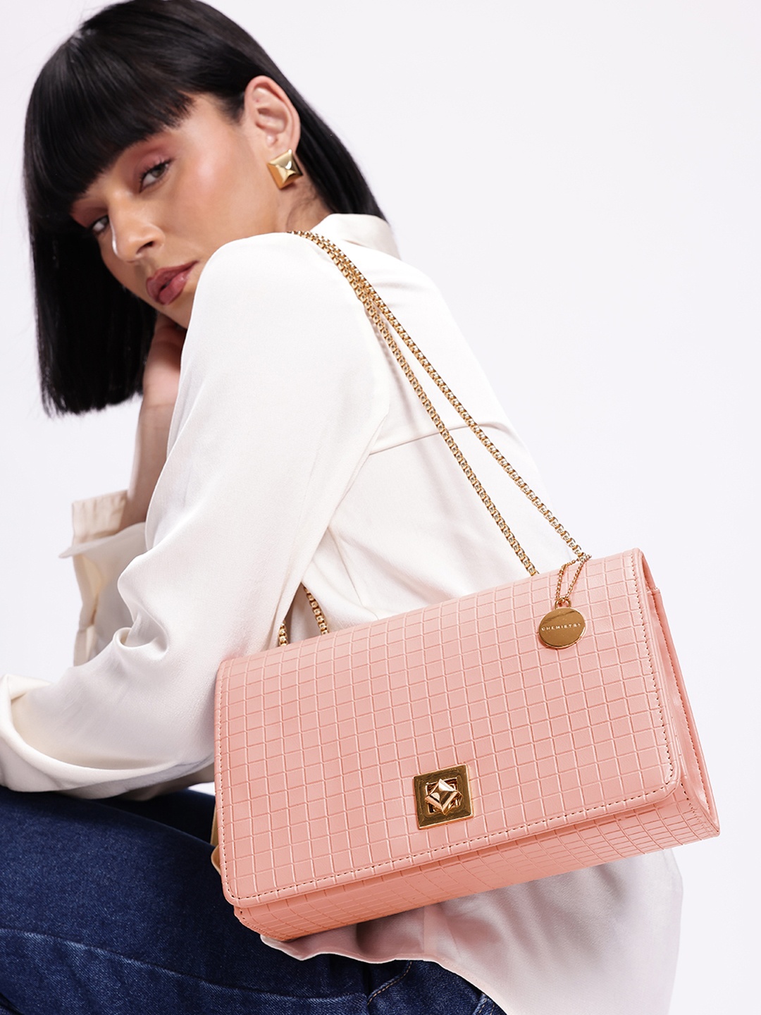 

Chemistry Geometric Structured Shoulder Bag, Pink